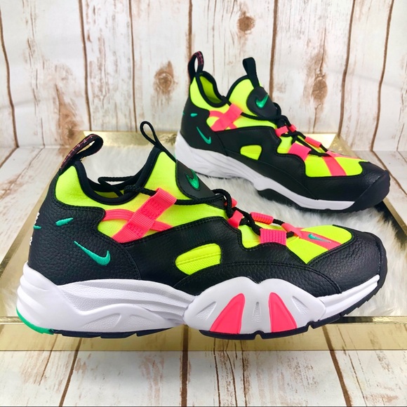 Nike Other - New Nike Cross Training Air Scream LWP Sneakers